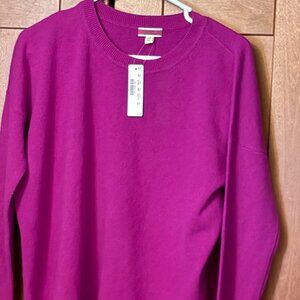 J Crew Sz XS 100% Cashmere Berry Crew Neck  Boyfriend Sweater $128